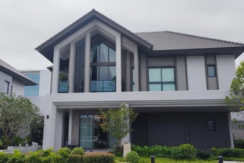  Luxury House For Sale บ้านหรู 2 ชั้น บางกอก บูเลอวาร์ด สไตล์ Luxury Nordic  บางนา กม.12 ซอยวัดหลวงพ่อโต บางพลีใหญ่ บางพลี สมุทรปราการ 10540