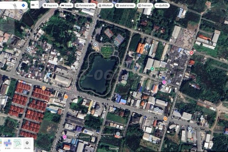 ถูกมากที่ดินทำเลทอง หน้าสวน 50 พรรษา ถนนเฉลิมพระเกียรติ ร.9 ซอย28  เนื้อที่ 678 ตารางวา  ขายยกแปลง 33 ล้าน พระโขนง กรุงเทพฯ