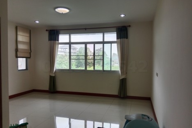 หมู่บ้านเจริญสุข  (7) หมู่บ้านเจริญสุข  (7)