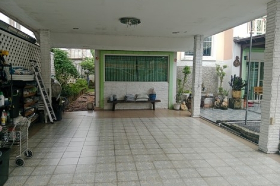 หมู่บ้านพฤกษาวิลเลจ8 (3) หมู่บ้านพฤกษาวิลเลจ8 (3)