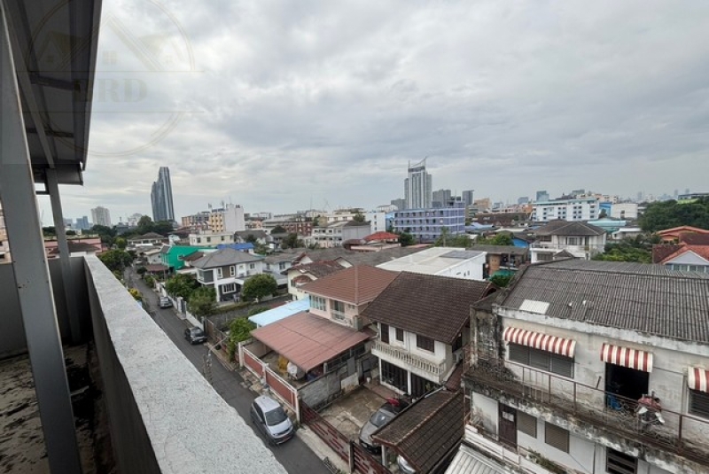 S__4841493_0 S__4841493_0