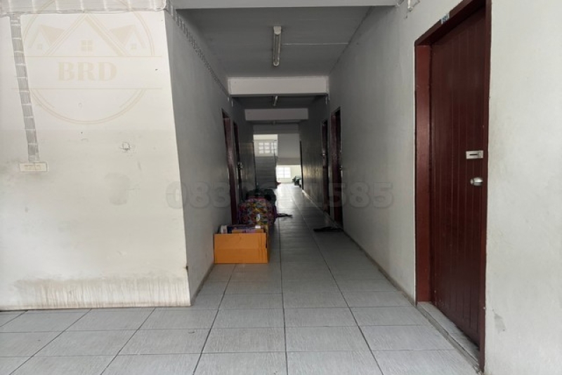 S__4841508_0 S__4841508_0