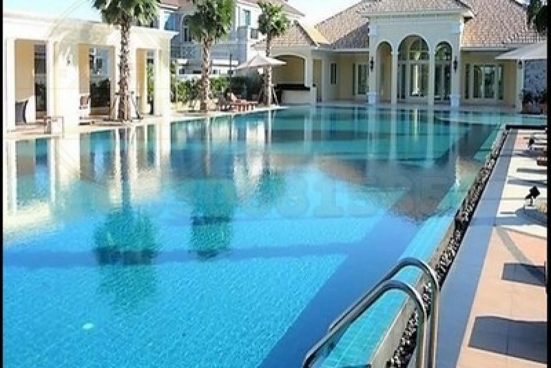 3 3