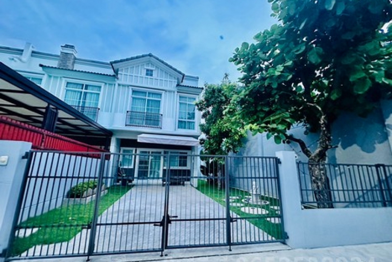 Rent Home Bangna 2bed 3bath 2car have in garden near internation shcool many  bangnaroad Bangkok