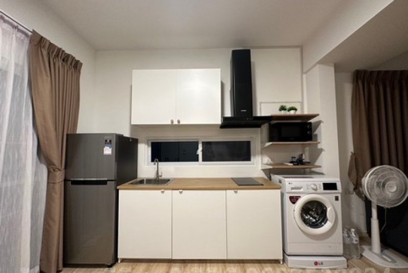 S__81158167_0 S__81158167_0