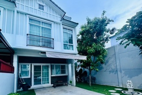 S__81158158_0 S__81158158_0