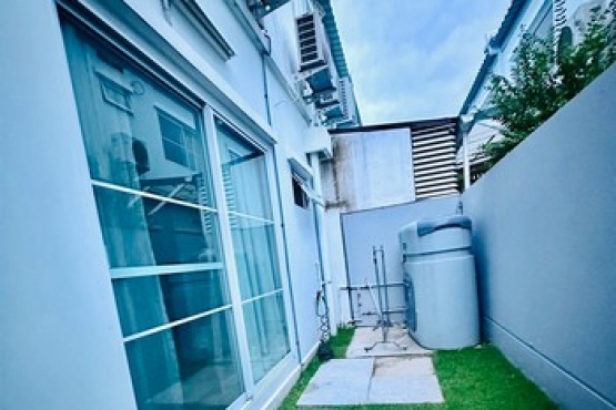 S__81158160_0 S__81158160_0