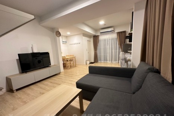 S__81158169_0 S__81158169_0