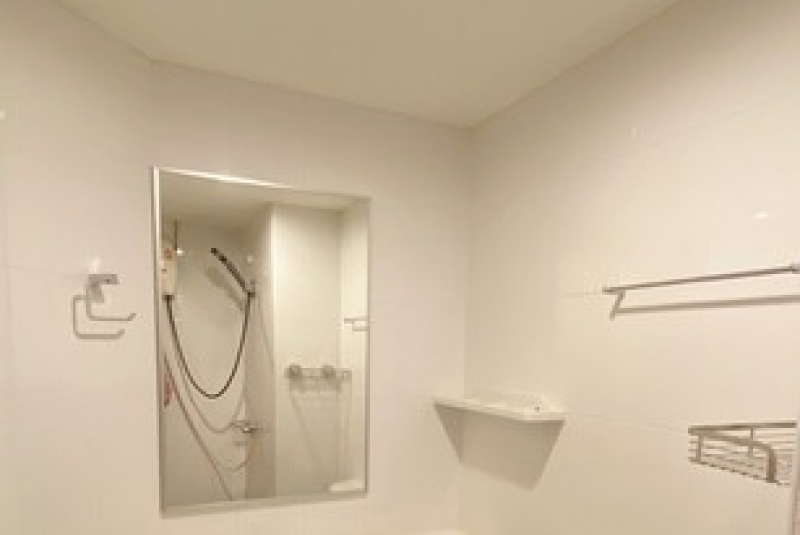 S__2433042_0 S__2433042_0