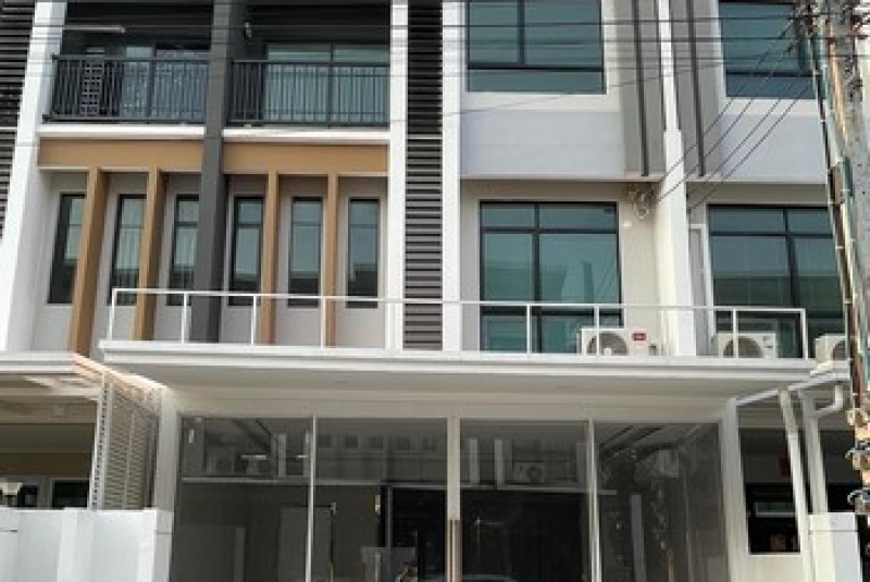 ให้เช่าโฮมออฟฟิต 3ชั้น โครงการPatio รามอินทรา-วัชรพล ท่าแร้ง บางเขน กรุงเทพฯ