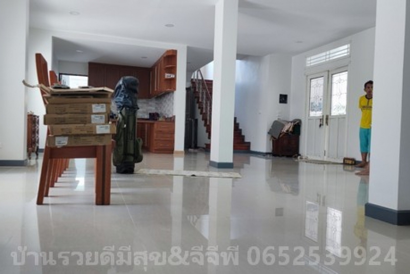 LINE_ALBUM_มาสเตอร์พีช พี่กุ้ง   1976ซอย153_๒๔๐๕๑๙_4
